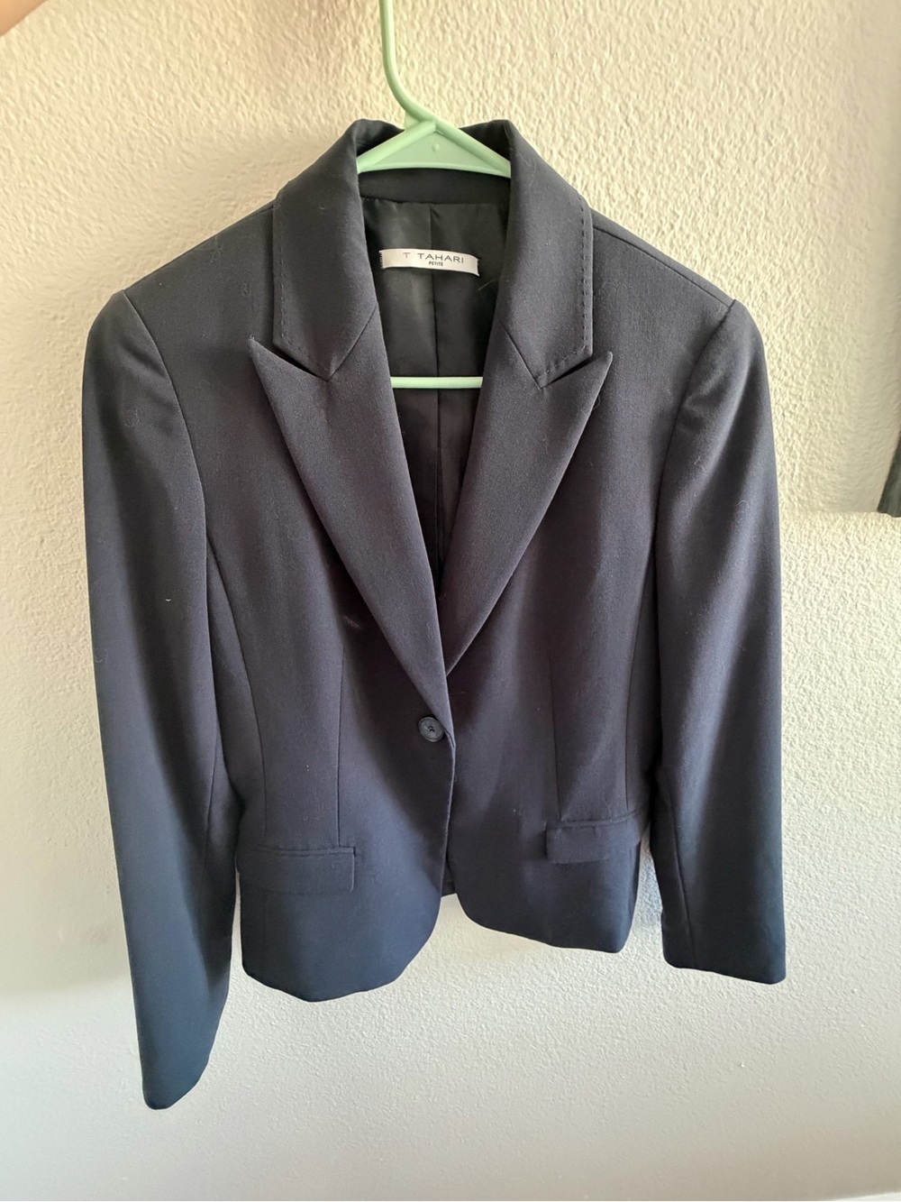 T Tahari Women's Dark Navy Single-Button Blazer